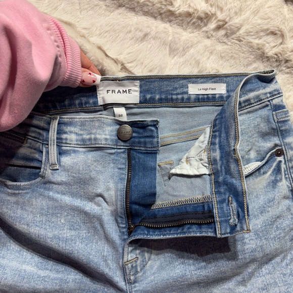FRAME Le High Flare Jeans Size 32 Pali Wash Light Blue Raw Hem Designer Denim - Picture 3 of 4